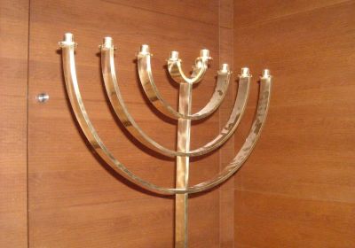 in der Synagoge